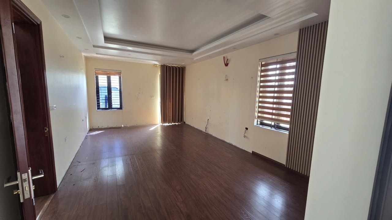 Nhà cho thuê nguyên căn 5 tầng tại Monbay 90m² - Vị trí đắc địa, thuận tiện giao thông!