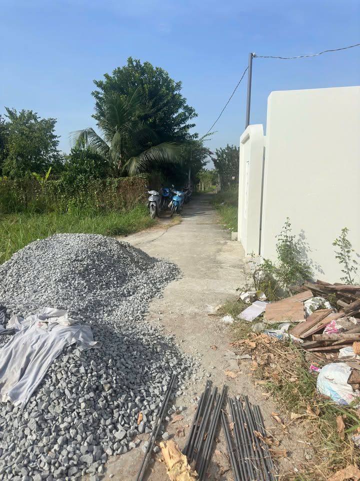 Đất nền đẹp Xã Mỹ Phong 84m² giá 420 triệu - Sổ hồng chính chủ, tiện ích đầy đủ!