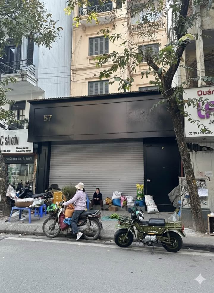 Cho thuê mặt phố Linh Lang 90m² giá thỏa thuận - Kinh doanh sầm uất khách Nhật Hàn!