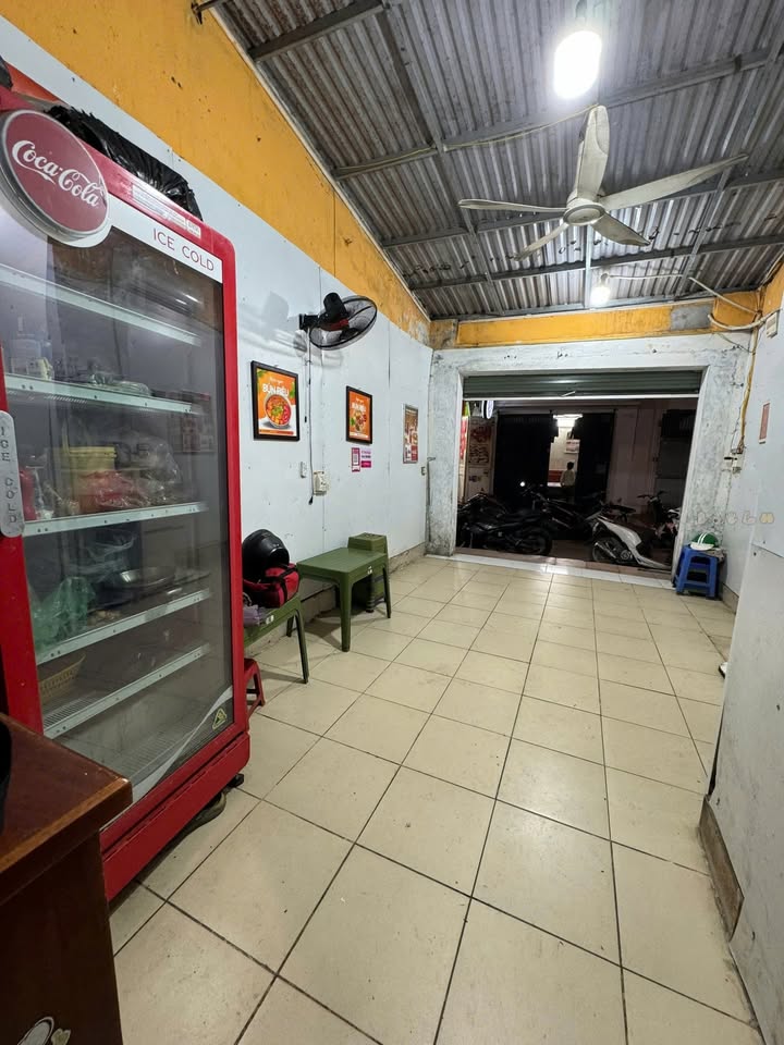 Cửa hàng cho thuê tại ngõ Phan Văn Trường, Cầu Giấy 36m² - Không chung chủ, giá tốt!