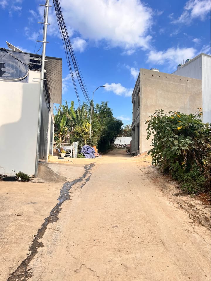 Đất hẻm Bùi Đình Tuý, Bình Thạnh 75m² giá chỉ 600 triệu - Cơ hội đầu tư tuyệt vời!