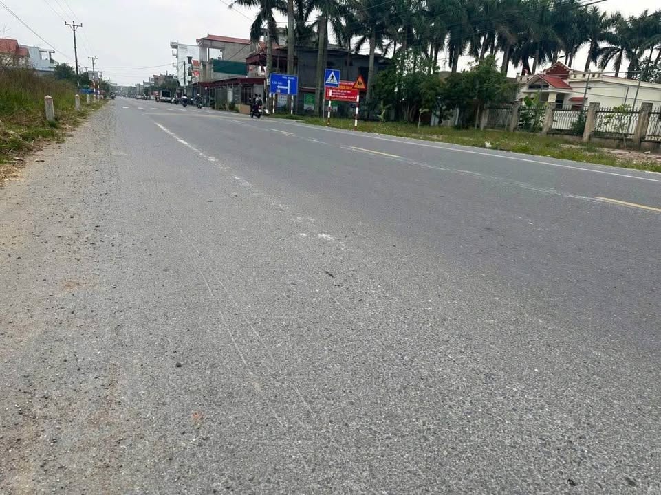 Đất đấu giá Thái Dương, Thái Thụy 100m² giá 2.x tỷ - Đường rộng, vị trí đắc địa!