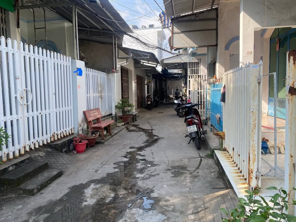 Nhà cấp 4 Đường Cao Thắng, Rạch Giá 128m² giá 2 tỷ - Sổ hồng chính chủ!