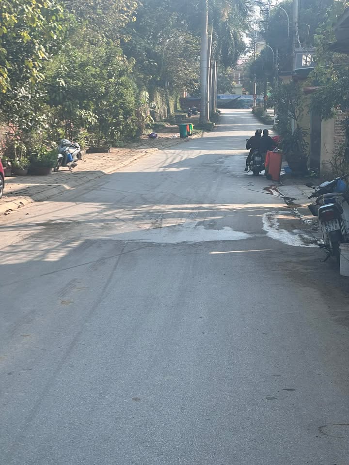 Đất nền kinh doanh mặt đường Tổ Sơn 160m² giá 2.5 tỷ - Cơ hội đầu tư hấp dẫn!