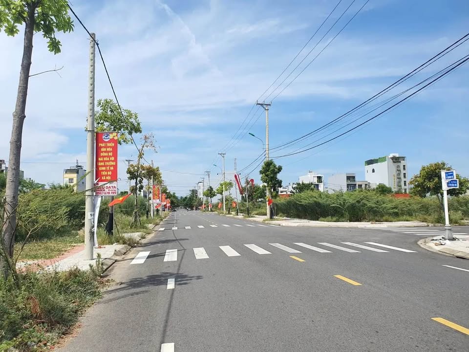 Đất nền Hòa Xuân Đà Nẵng 105m² giá 5.499 tỷ - Sổ hồng chính chủ sang tên ngay!