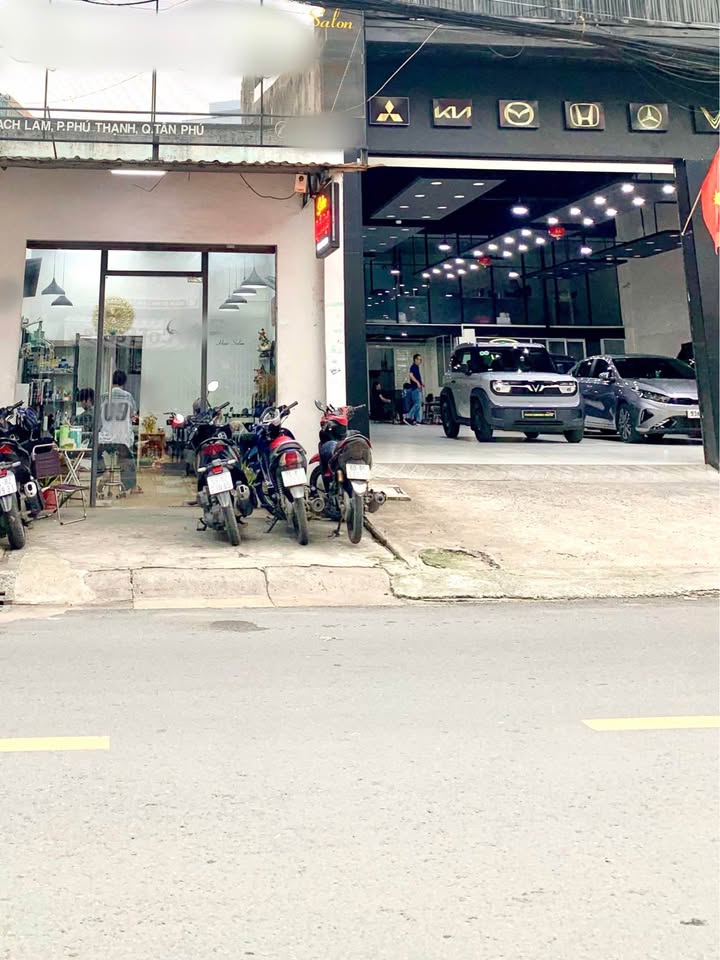 Mặt tiền kinh doanh Đường Thạch Lam, Quận Tân Phú, 140m² - Bán gấp 16.5 tỷ!