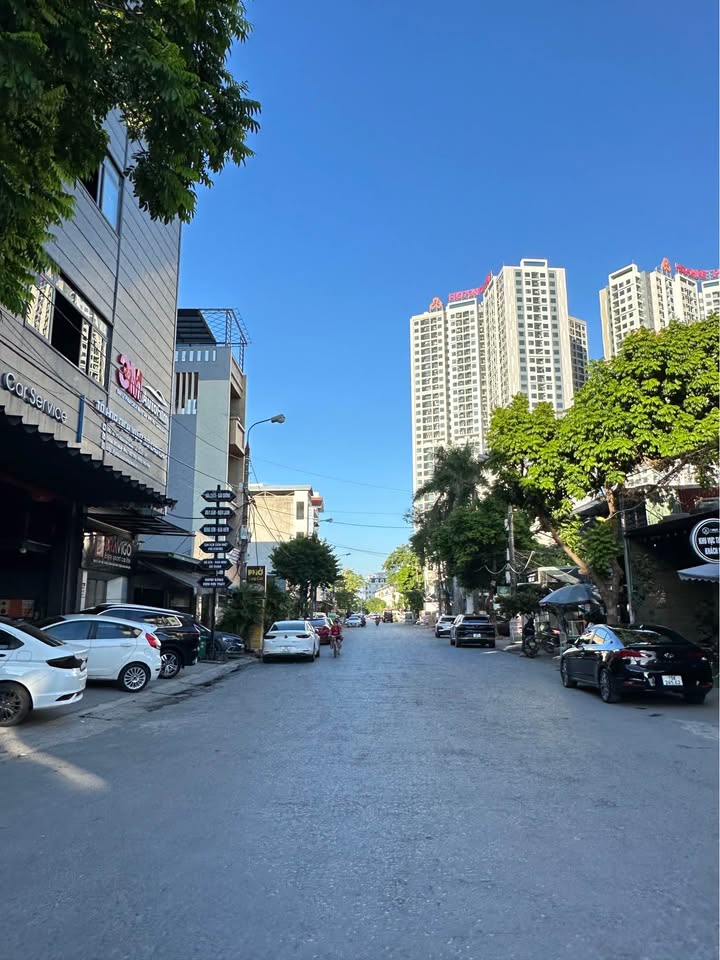 Nhà mặt đường Võ Nguyên Giáp - 120m² - Vị trí kinh doanh đắc địa tại Hải Phòng!