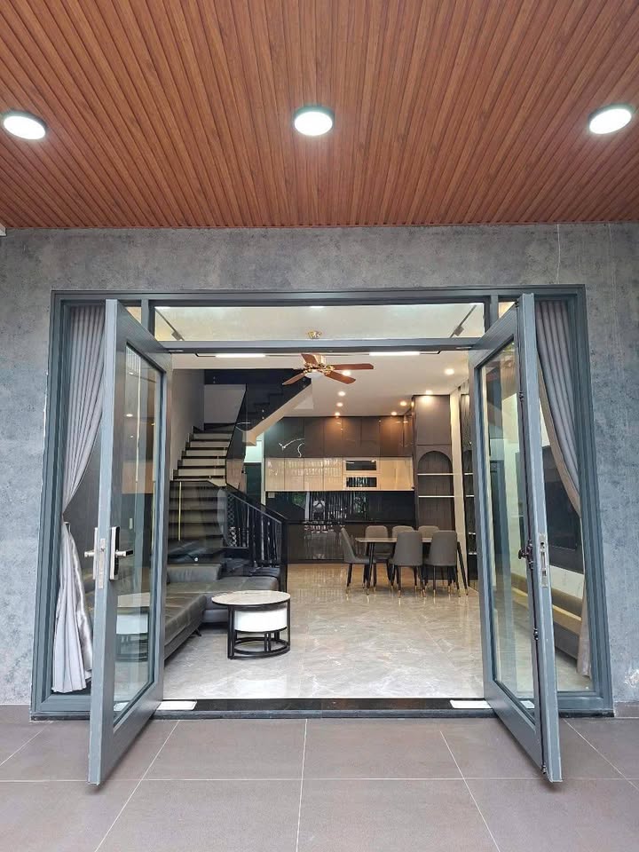 Nhà mặt tiền 47 Nguyễn Thị Bảy, Đà Nẵng 85m² giá 23 triệu - Gần biển Nguyễn Tất Thành!