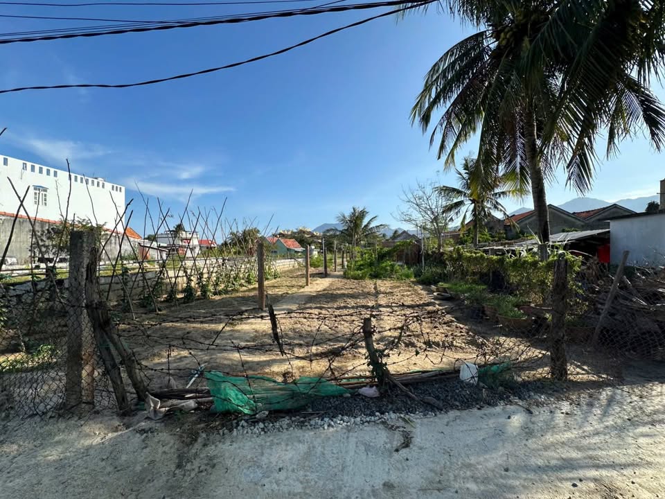 Đất nền Ninh Thủy, Khánh Hòa 150m² giá 1.5 tỷ - Gần biển Dốc Lết!