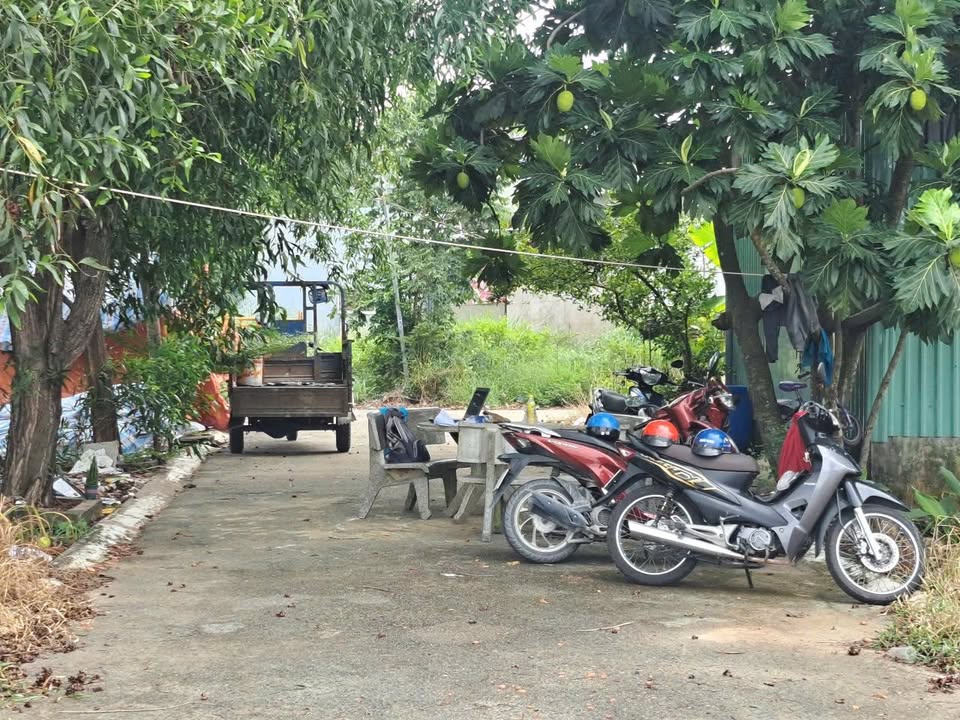 Đất Tân Định, Bến Cát 100m² giá 1.45 tỷ - Đường nhựa 6m, 2 mặt tiền