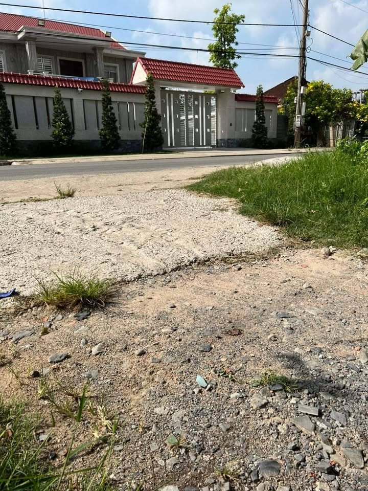 Nhà phố mặt tiền đường Thạnh Quý 1, 40m² giá 980 triệu - Cơ hội đầu tư tuyệt vời!