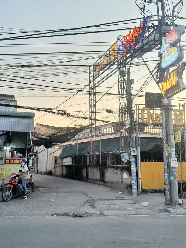 Nhà cho thuê mặt tiền hẻm ô tô Hồ Búng Xáng 35m² giá 4.5 triệu - Kinh doanh thuận lợi!