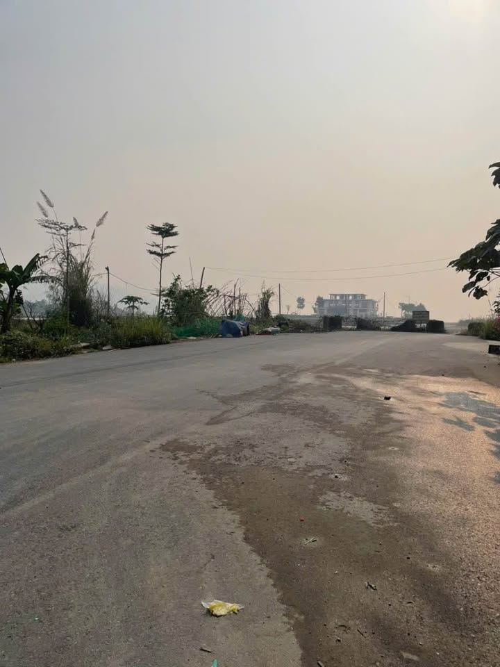 Lô đất mặt tiền đường Ngô Quyền Lào Cai 100m² giá 3.38 tỷ - Đón gió sông Hồng!