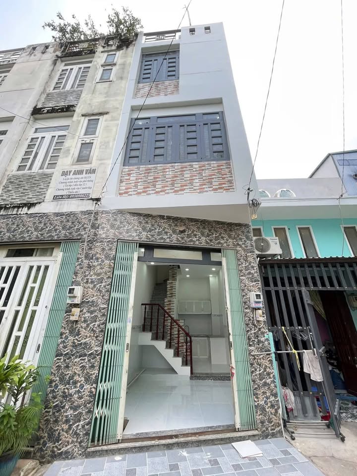 Nhà phố Ao Đôi, Phường Bình Trị Đông, Quận Bình Tân 21m² giá 1.85 tỷ - Sẵn sàng vào ở ngay!