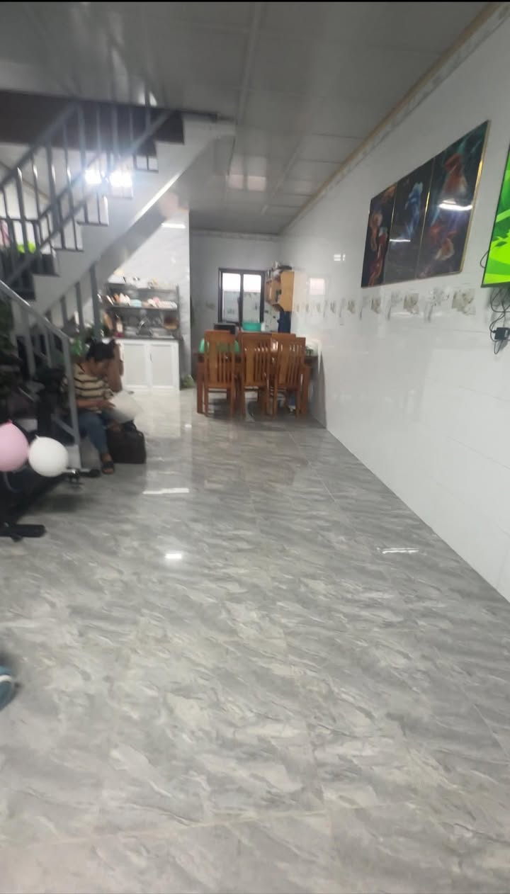 Nhà Vạn Hạnh, Đà Lạt 60m² giá 2.8 tỷ - Ô tô vào tận nhà, sẵn sàng ở ngay!