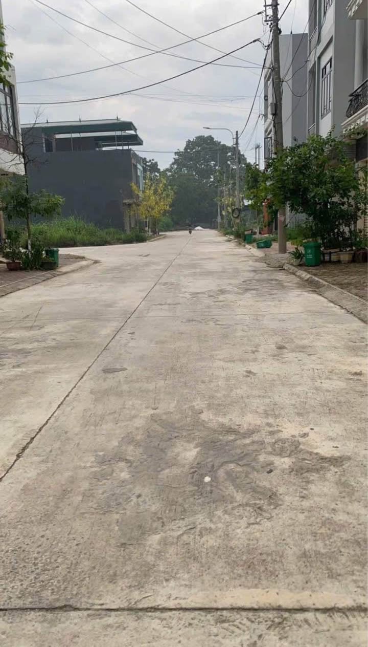 Đất nền Khu tái định cư Gang Thép, Phổ Yên 94m² giá 1.x tỷ - Cơ hội đầu tư tuyệt vời!