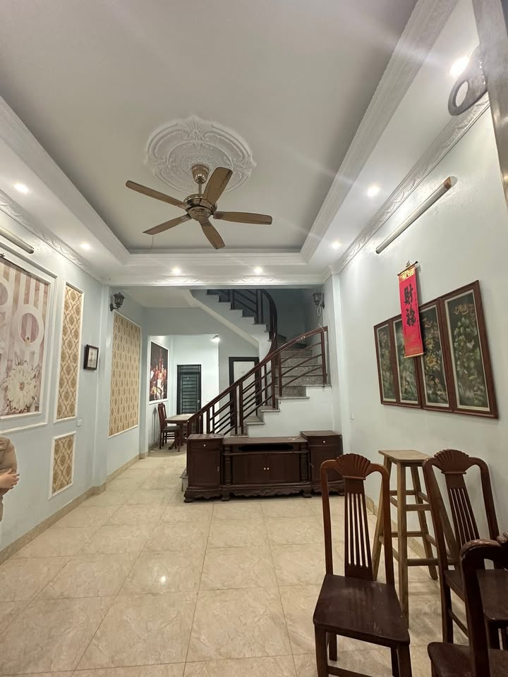 Nhà cho thuê ngõ Trần Huy Liệu, 50m² giá 3.5 triệu - Không thể bỏ lỡ!