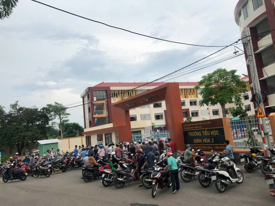 Đất thổ cư Định Hoà 1017m² giá 9.5 tỷ - Tiềm năng đầu tư lớn!