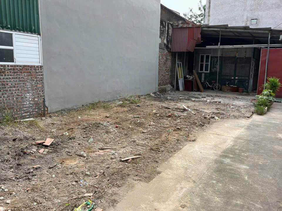 Lô đất thổ cư Song Hồ 69,6m² giá 2 tỷ - Đường ô tô vào tận đất!