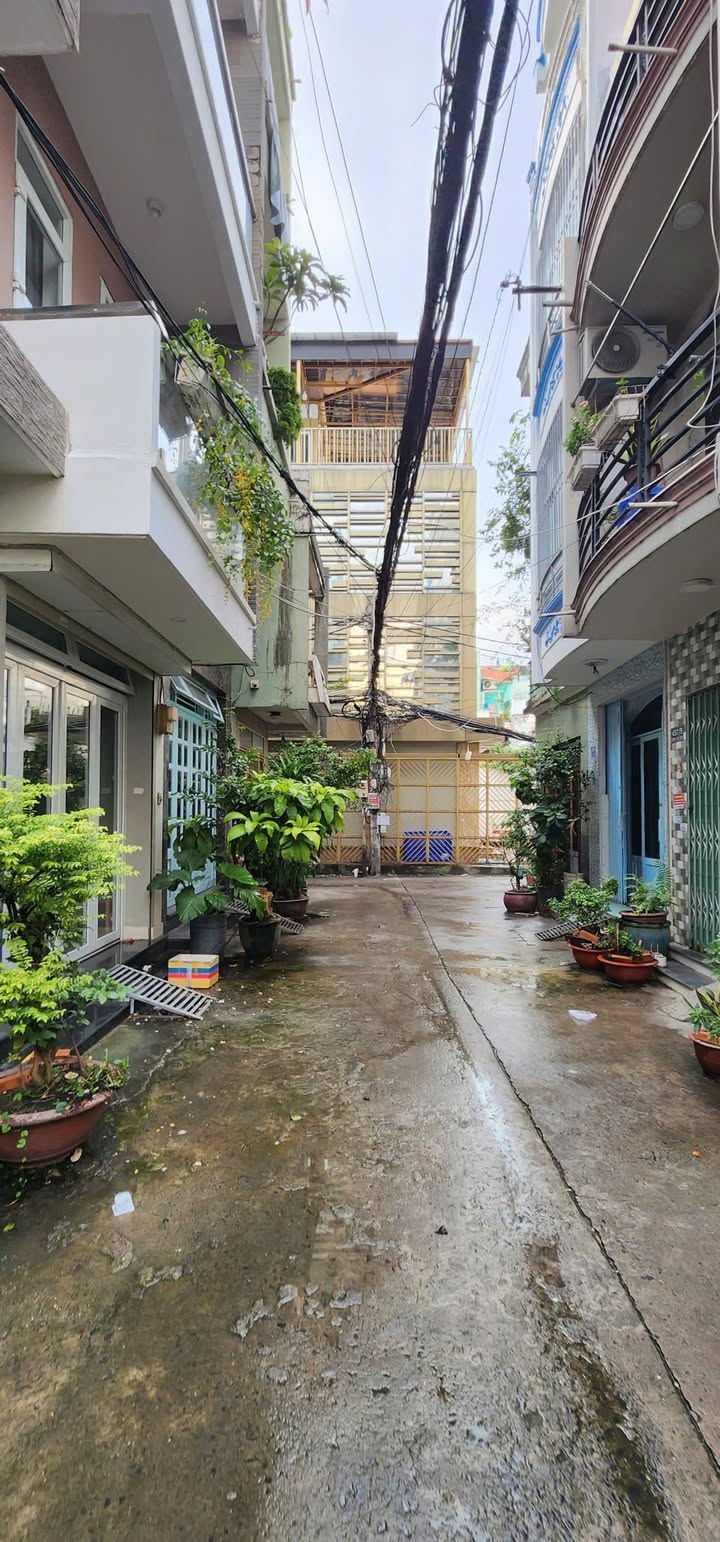 Nhà cấp 4 Hẻm 54 Cách Mạng Tháng Tám 54m² giá 8 tỷ - Sổ đẹp, vị trí đắc địa!