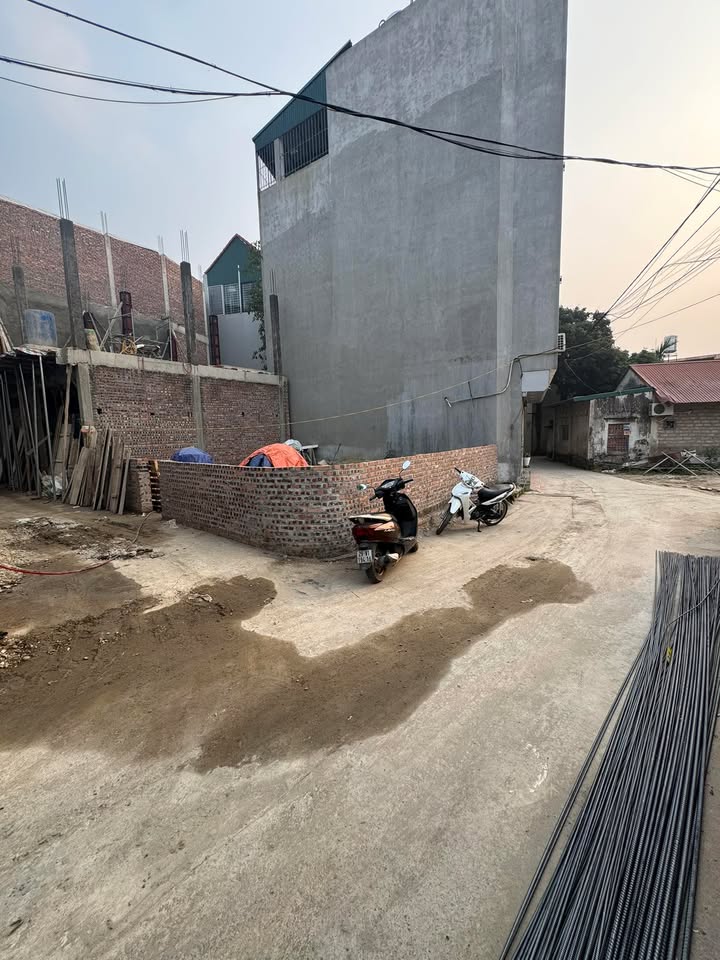 Đất nền lô góc Hud Sơn Tây 60m² giá 2 tỷ - Tiềm năng đầu tư lớn!