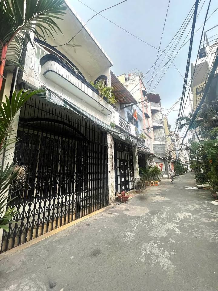 Nhà mới đẹp Nguyễn Bặc, Tân Bình 50m² giá 8 tỷ - Gần sân bay và chợ lớn!