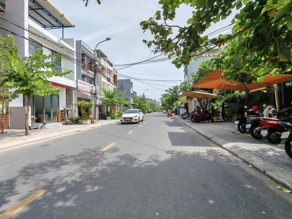 Mặt tiền Đặng Vũ Hỷ, Sơn Trà 150m² giá 30.5 tỷ - Đầu tư sinh lời ngay!