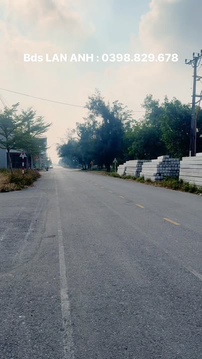 Đất nền lô góc Khu 6 Thị trấn Trần Cao 88m² giá 2.x tỷ - Kinh doanh thuận lợi!