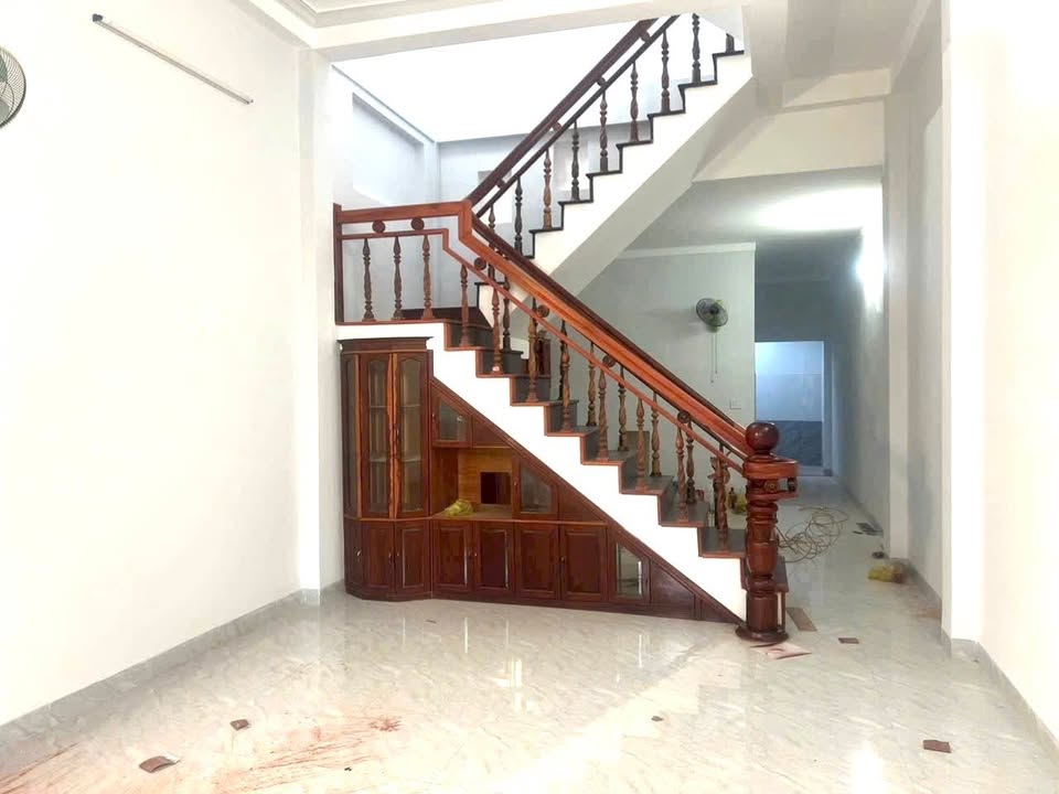 Nhà 1 mê 38 Đinh Văn Gió, Tân Lập 92m² giá 4.75 tỷ - Đầu tư sinh lời!