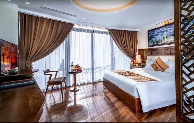 Khách sạn trung tâm Sa Pa 120m² giá 25 tỷ - Kinh doanh ổn định!