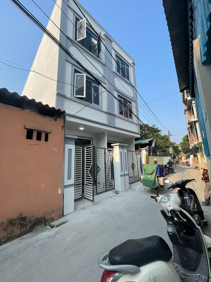 Nhà 3 tầng Trần Lãm 45m² giá 2.8 tỷ - Ngõ ô tô rộng rãi, gần bệnh viện