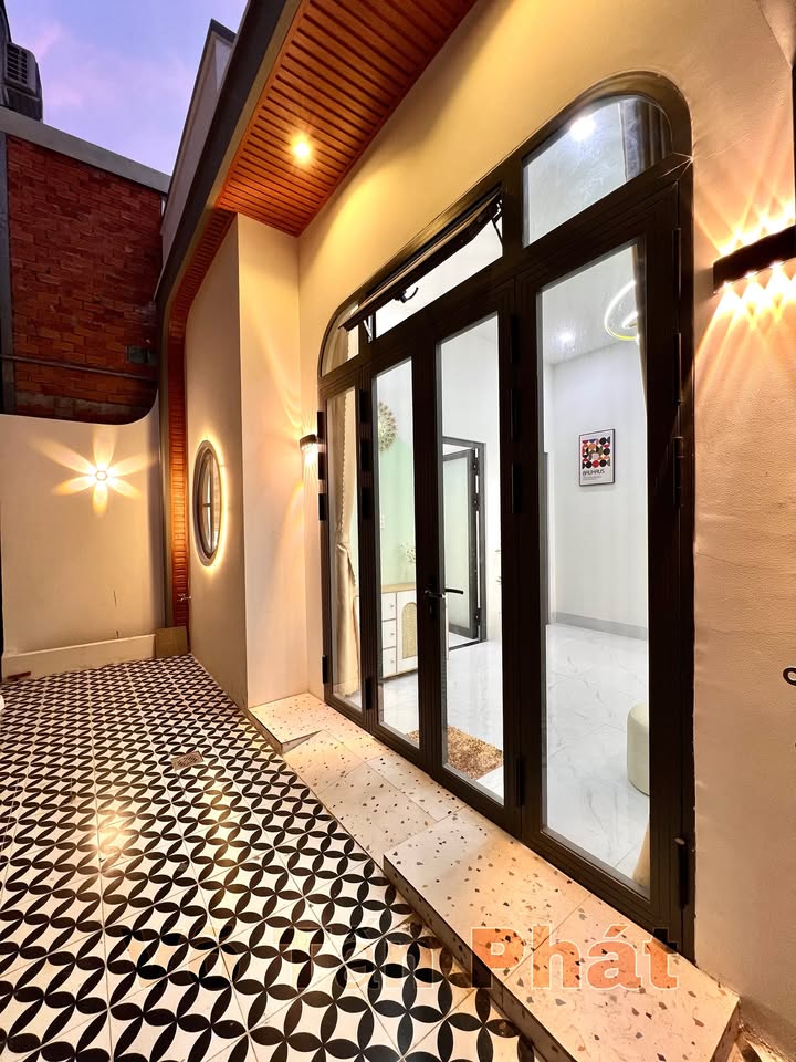 Nhà cấp 4 tại hẻm 44 Cách mạng tháng 8, Cái Khế, 46.6m² - Full nội thất, chính chủ bán gấp!