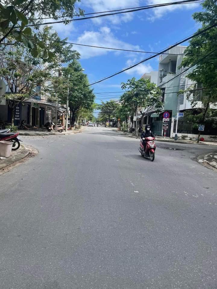 Nhà cho thuê mặt tiền Nguyễn Xí, Hòa Minh 100m² giá 12 triệu - Chỗ ở lý tưởng cho gia đình!