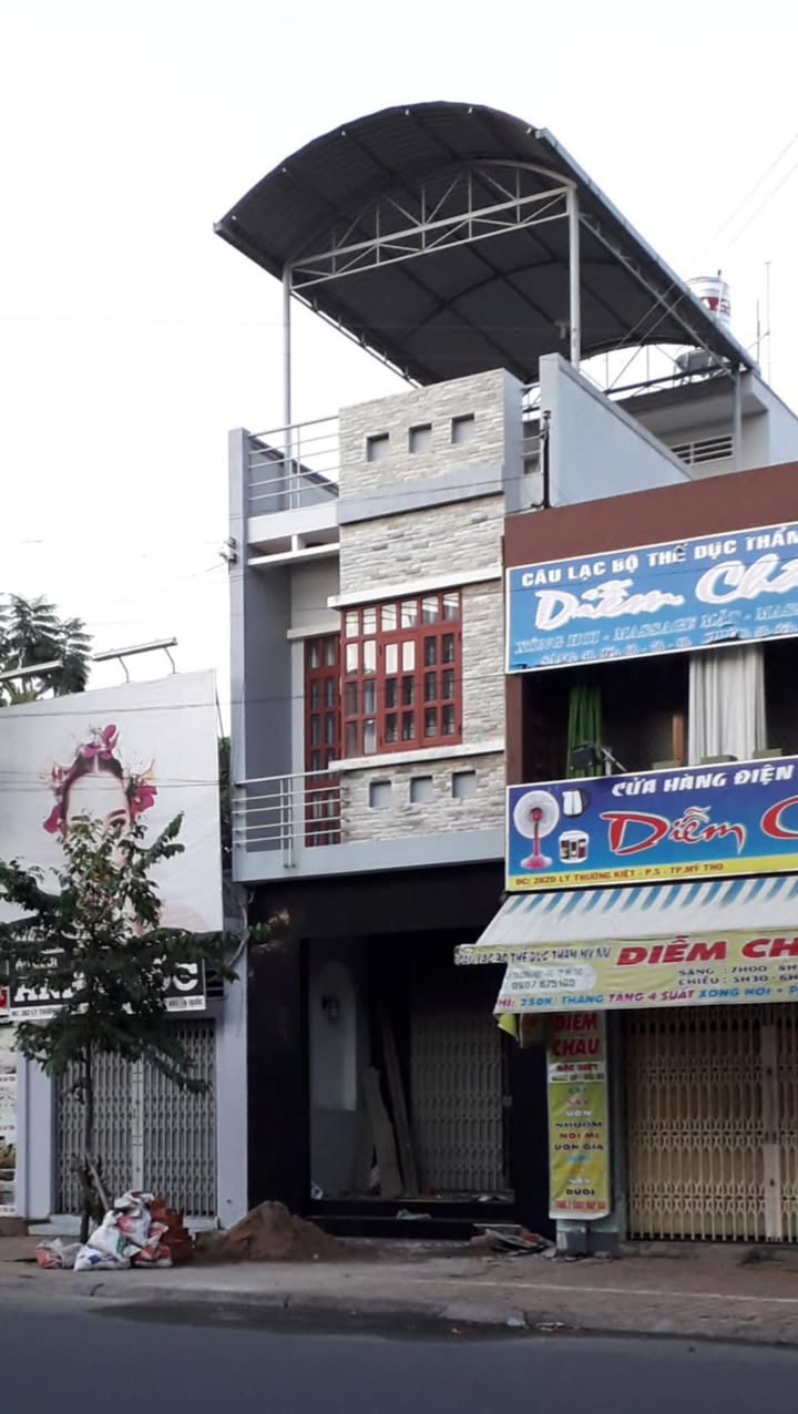 Nhà mặt tiền Lý Thường Kiệt, Phường 5, TP Mỹ Tho, 88m² - Vị trí trung tâm, an ninh tốt!