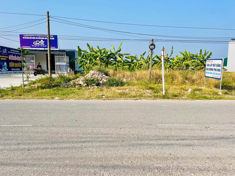 Lô đất TĐC Đông Trung - Tiền Hải 140m² giá 1.9 tỷ - Mặt tiền rộng, kinh doanh thuận lợi!