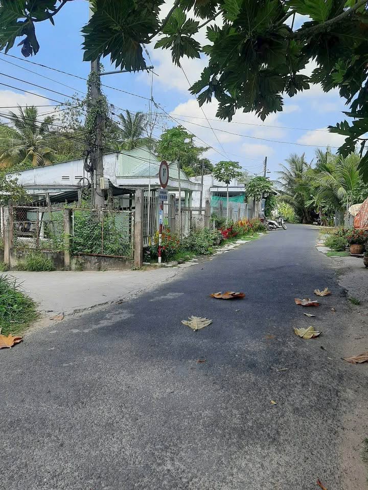 Đất nền Long Phước, Long Hồ, 102.5m² giá 7xx triệu - Vị trí khu dân cư sầm uất!