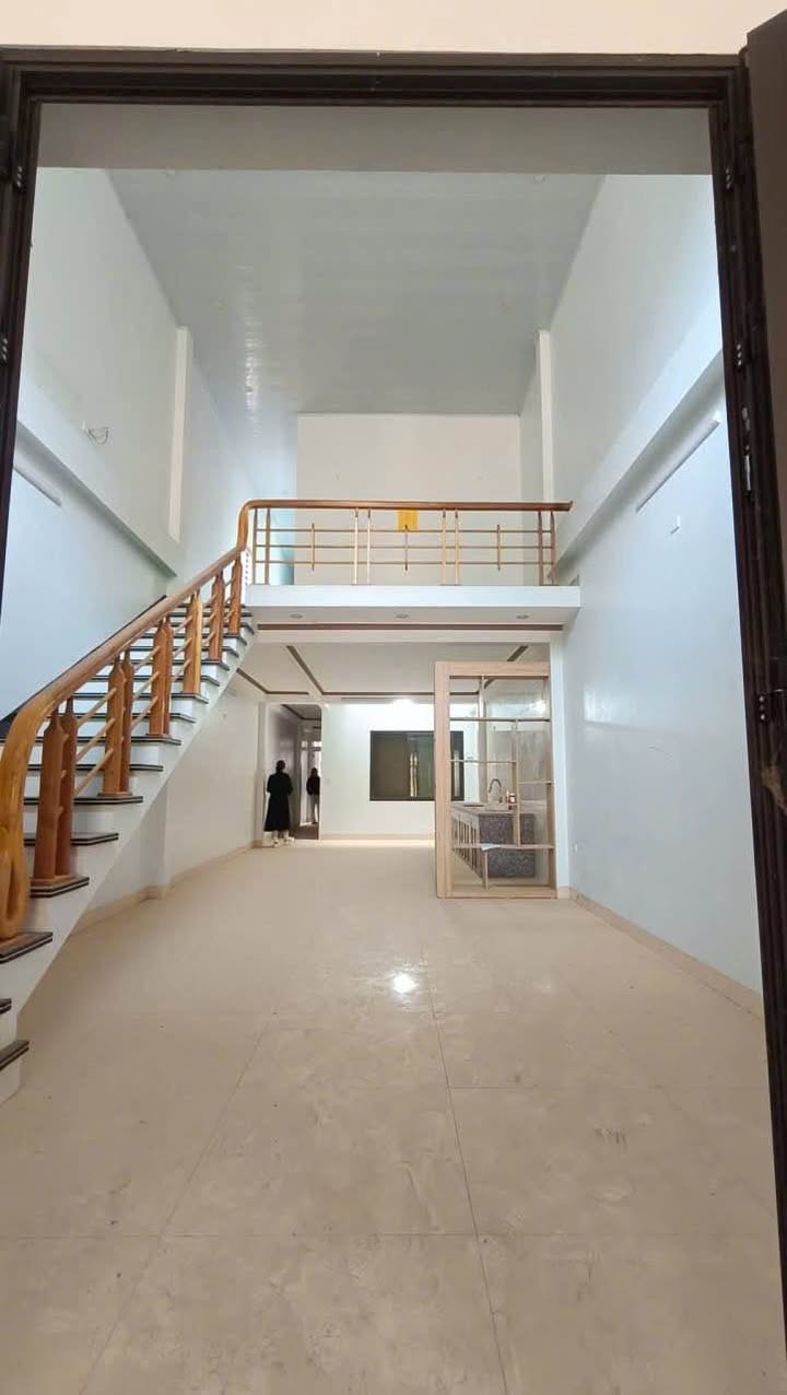 Nhà gác lửng tại Xuân Thủy, Hà Giang 126m² - Kinh doanh và ở đều tiện lợi!