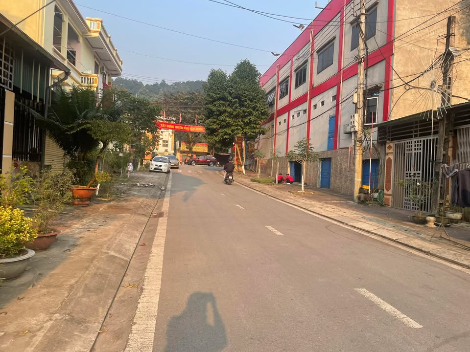 Đất nền 100m² tại Thị trấn Vị Xuyên, Hà Giang - Giá chỉ 1 tỷ, sổ đỏ chính chủ!