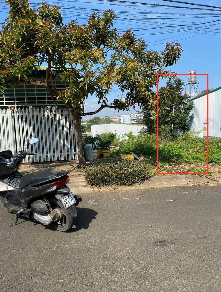 Đất nền mặt tiền đường Lương Thế Vinh, Bảo Lộc 102m² giá 3.25 tỷ - Đầu tư sinh lời lý tưởng!