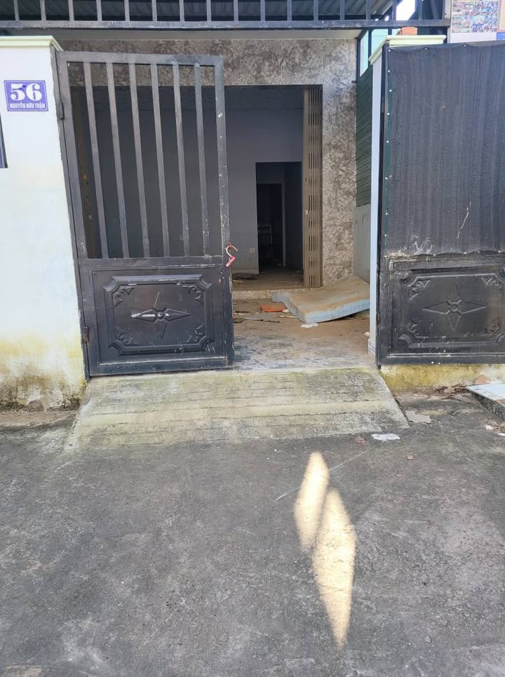 Nhà nguyên căn cho thuê tại Phường Nhơn Bình, Quy Nhơn - Giá 4.2 triệu, thương lượng tốt!