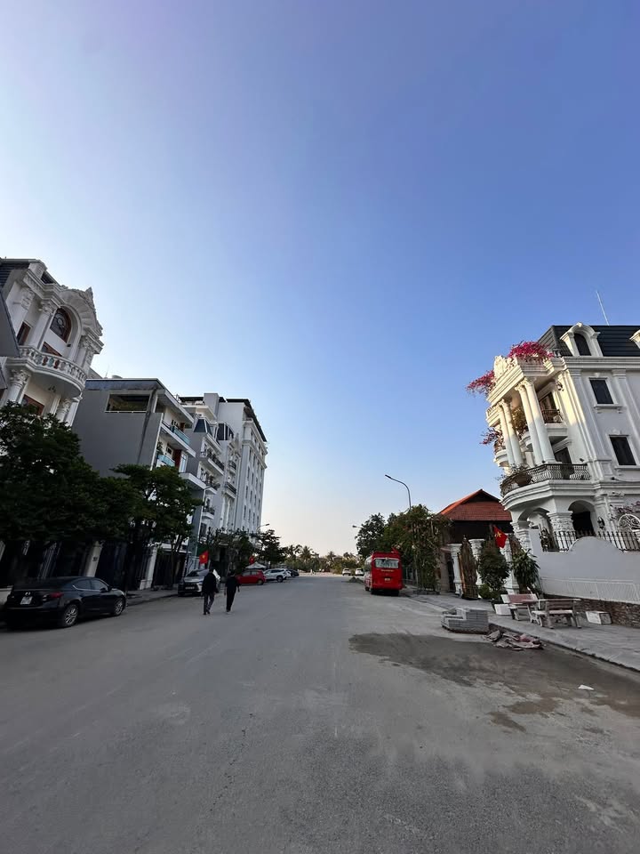 Đất Lê Hồng Phong 200m² giá 21 tỷ - Biệt thự sang trọng, đầu tư sinh lời!