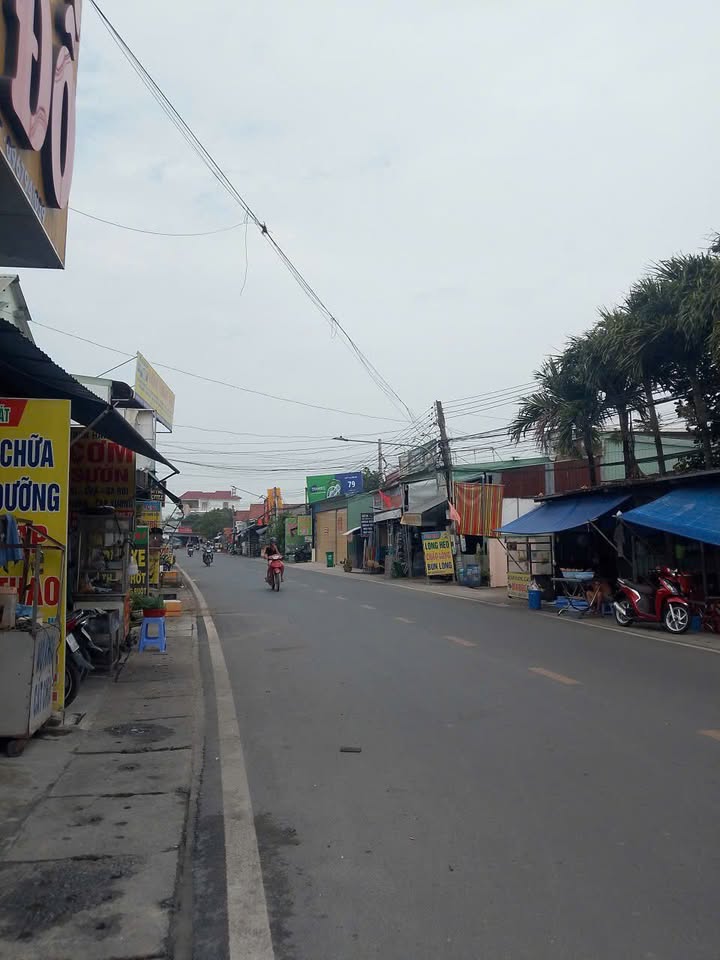 FrontHouse mặt tiền đường nhựa thông Quận 12 190m² giá 2 tỷ - Gần ngã 4, kinh doanh dễ dàng!