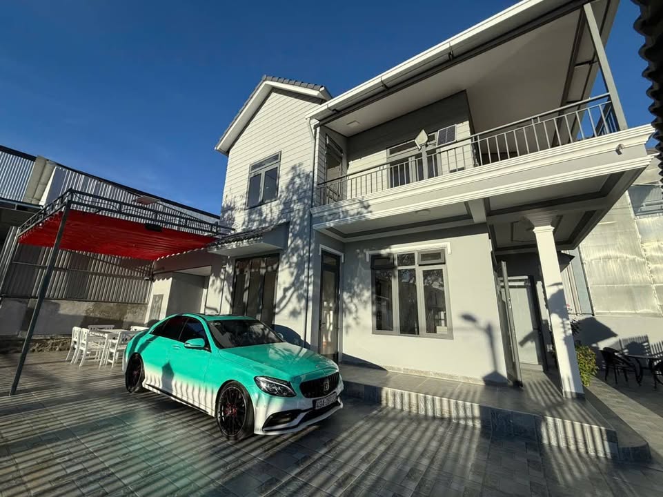 Nhà nguyên căn cho thuê tại Đà Lạt 280m² - Không gian thoáng đãng, giá chỉ 8 triệu/tháng!