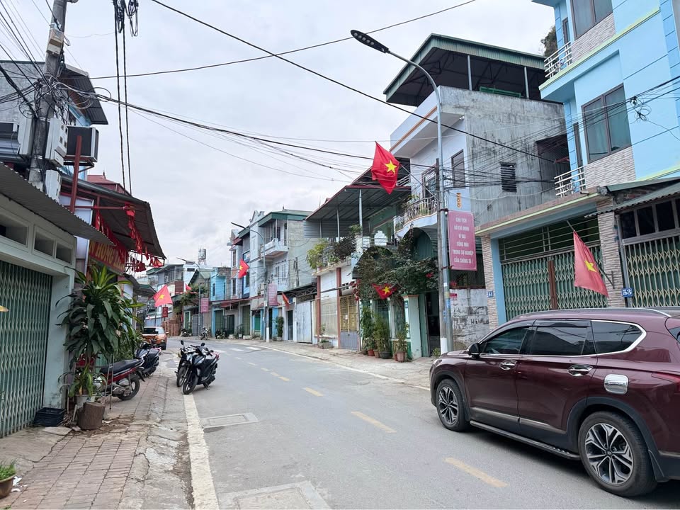 Đất mặt tiền Lê Thái Tông, Sơn La 75m² giá 1.3 tỷ - Đầu tư sinh lời!