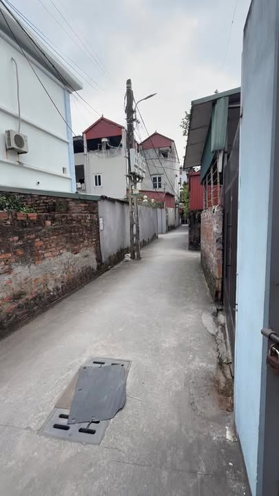 Nhà nguyên căn Tiên Dương 88m² giá 2.7 triệu - Đối diện chợ Cổ Dương!