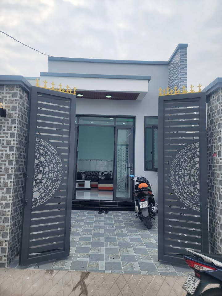 Nhà cấp 4 Phước Lâm, Cần Giuộc 99m² giá 1.8 tỷ - Chính chủ bán gấp!