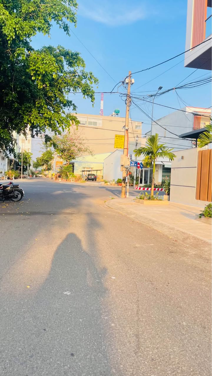 Nhà cấp 4 KDC Phường 1, Cao Lãnh 70m² giá 2.8 tỷ - Vị trí đông dân cư, thuận tiện sinh hoạt!