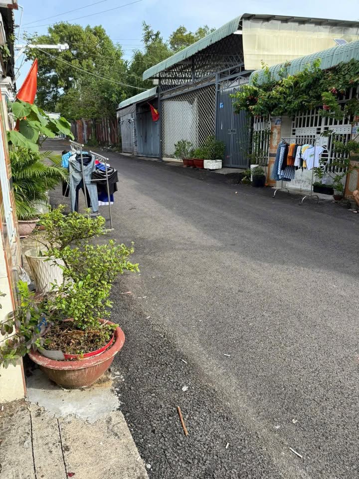 Nhà cấp 4 tại Xuân Tâm, Đồng Nai 1400m² - Giá chỉ 900 triệu, sở hữu ngay!