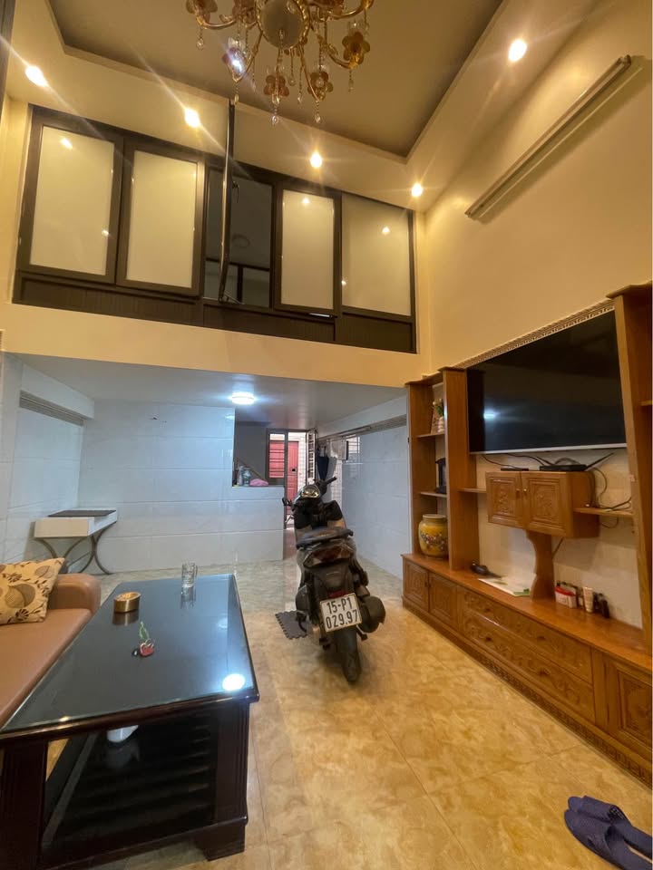 Nhà cho thuê độc lập 2.5 tầng tại Điện Biên Phủ, Hải Phòng - Giá chỉ 6 triệu/tháng!