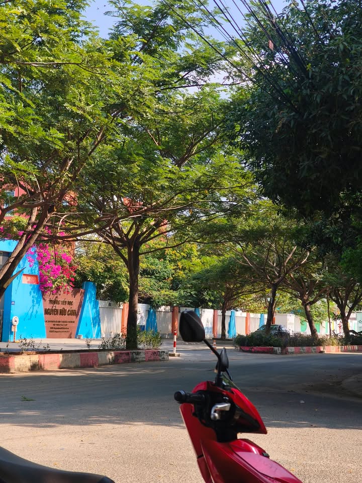 Nhà 1 trệt 1 lầu Nguyễn Hữu Cảnh, 72.4m², giá 9 tỷ - Sổ hồng chính chủ!